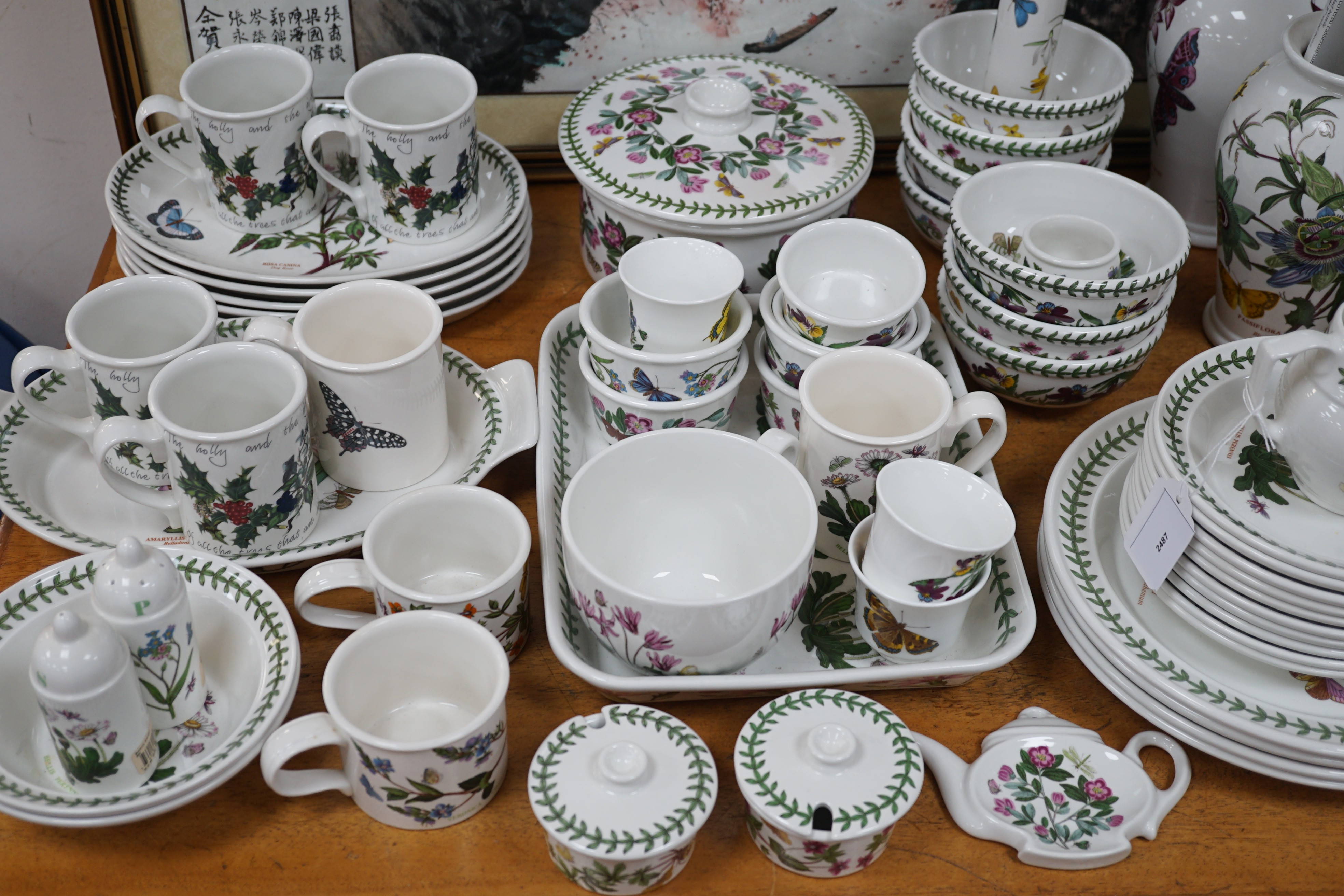 A large quantity of Portmeiron 'Botanical' pattern table ware